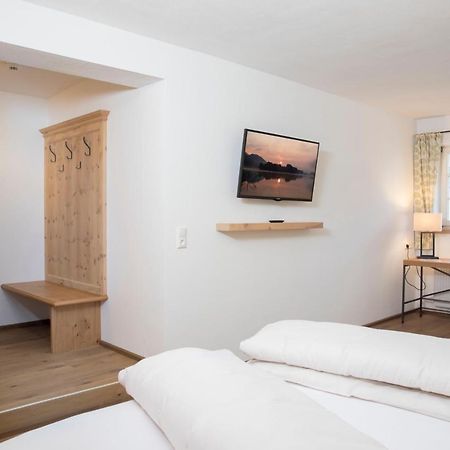 Gasthof Herrnhaus Brixlegg Bagian luar foto
