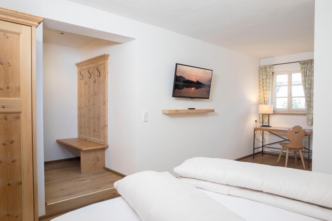 Gasthof Herrnhaus Brixlegg Bagian luar foto